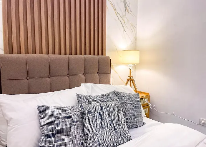Cozy & Chic 1br Near Mall Of - S Residences Apartment *